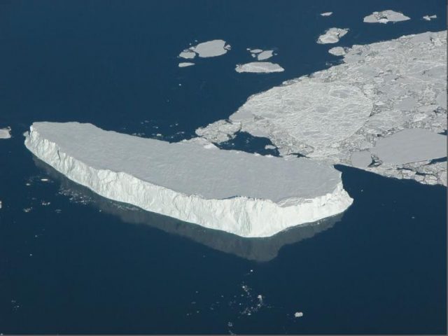 Ледовые айсберги